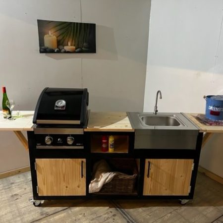 Buitenkeuken Woody Extra + Grandhall G2 BBQ en Grandhall Elite wasbak met kraan