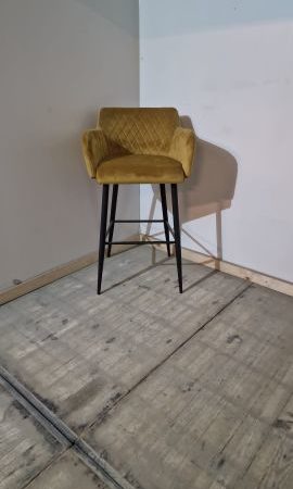 OUTLET!  Barstoel Breaze Velvet