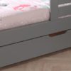 Deze combinatie in grijs uit de JUMPER collectie bestaat uit een doorgroeibed met bijhorende lade en matras (140 + 60 cm). - Afbeelding 6