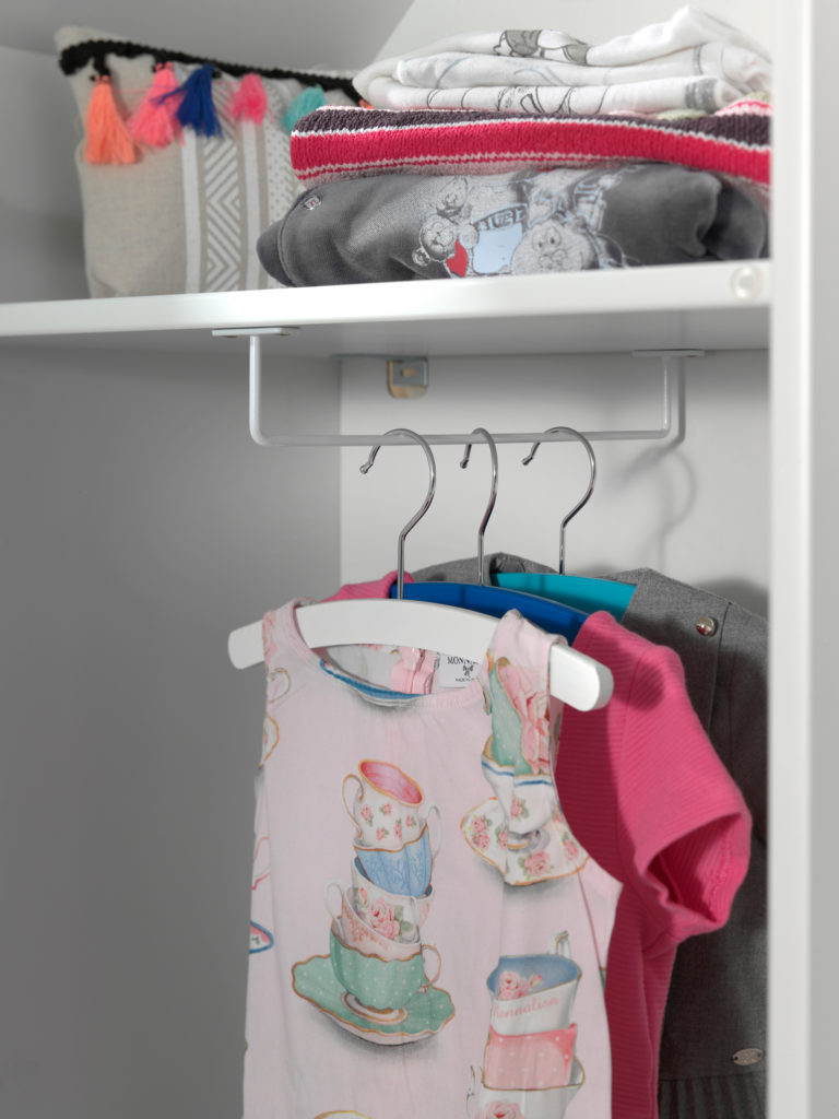 Deze CASAMI combinatie bestaat uit 3 kasten: 2 kastjes met witte deur en 1 open kast. - Afbeelding 7