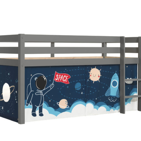 Deze PINO-combinatie bestaat uit een grijze PINO hoogslaper en een speelgordijn Space shuttle