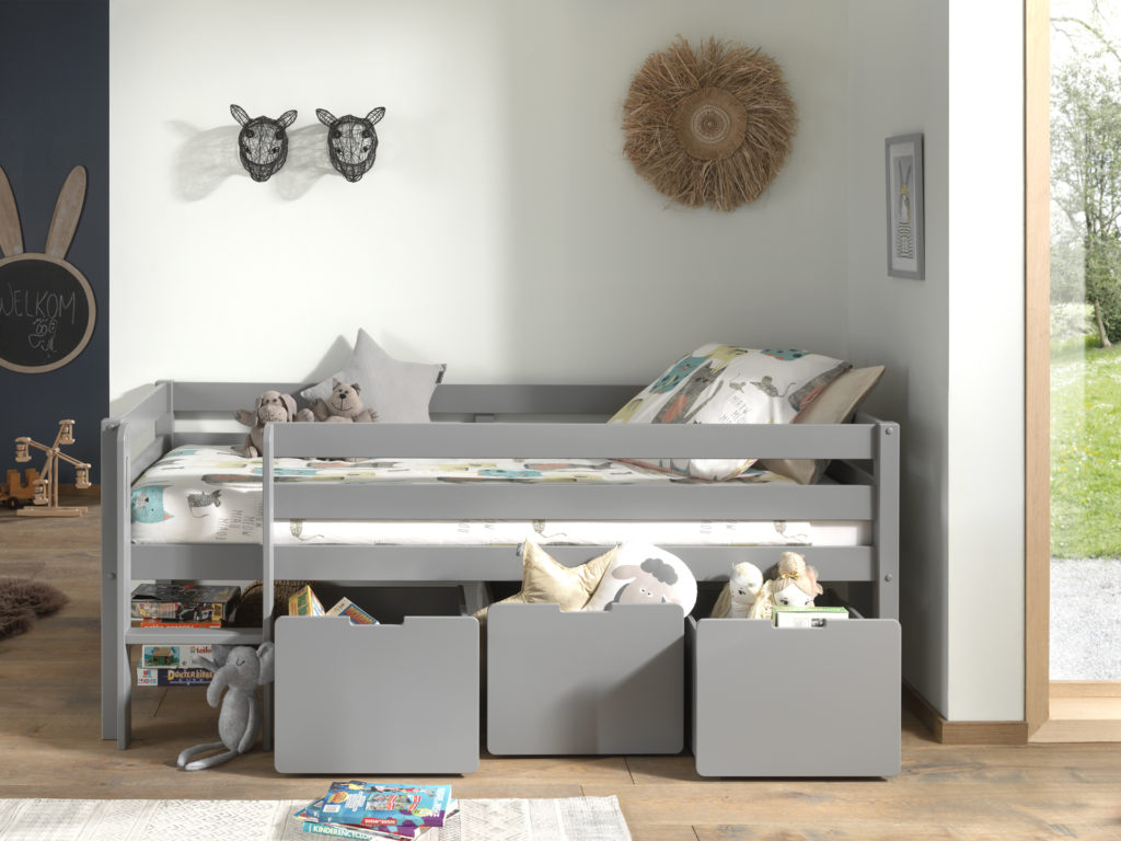 Deze PINO-combinatie bestaat uit een witte PINO halfhoogslaper met ladder, een PINO set van 3 laden en een PINO hangtablet - Afbeelding 7