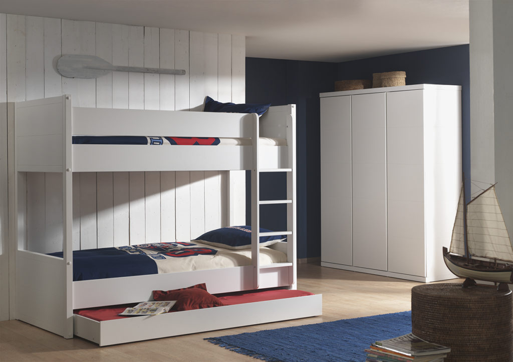 Deze LARA combinatie in wit bestaat uit een stapelbed (90x200) met bijhorend rolbed en 3-deurs kledingkast - Afbeelding 5