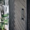 Wandkast Verona - 160x40x200 - Zwart - Mangohout/ijzer - Afbeelding 3