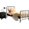 Deze BRONXX-combinatie bestaat uit het zwarte BRONXX bed (90x200cm) met het bijhorende nachtkastje in het zwart.