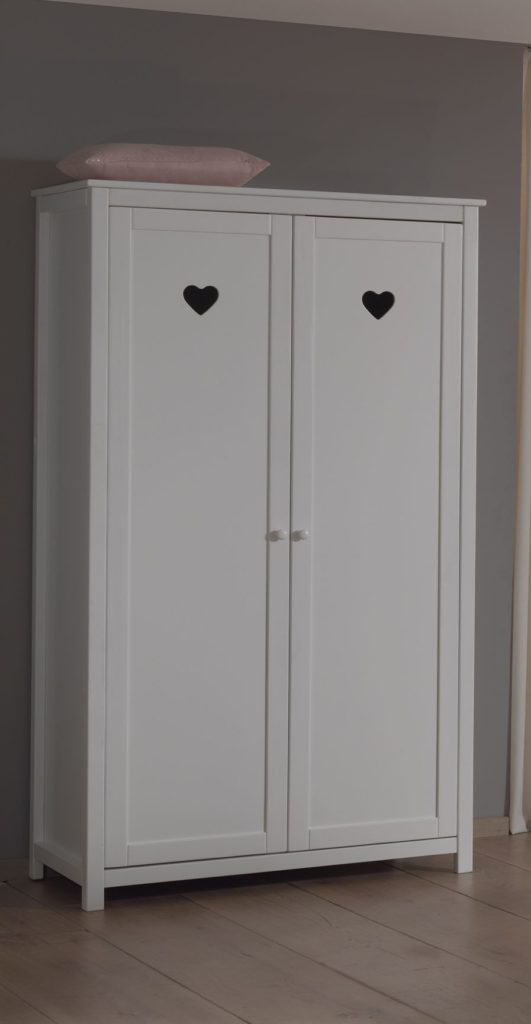 Deze Amori-combinatie bestaat uit een een hemelbed , een lattenbodem kader, een nachtkastje , een 2 deurs kledingkast en bedtextiel - Afbeelding 11