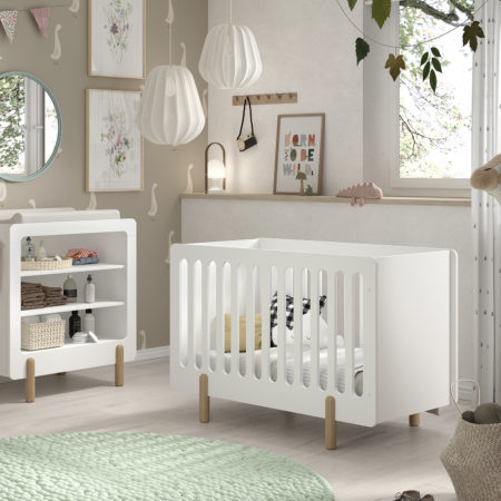 SMILE babybed met commode en verzorgingskussen.