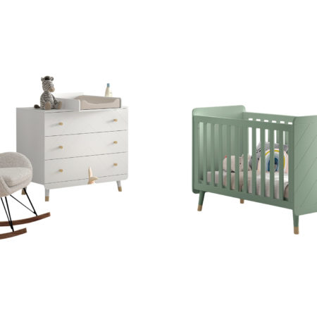 Billy set: witte commode, verschoonplank en groen babybed