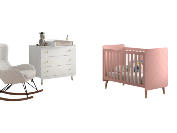Billy set: witte commode, verschooningsplank en roze babybed