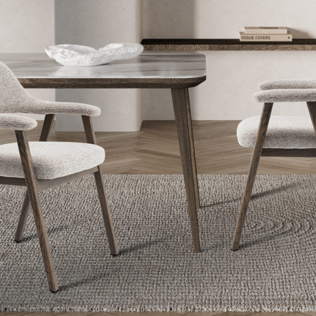 NIEUW - Stoel 'Coralie' Gerookte Massieve Eik Stof Ote Milan 130 Zand